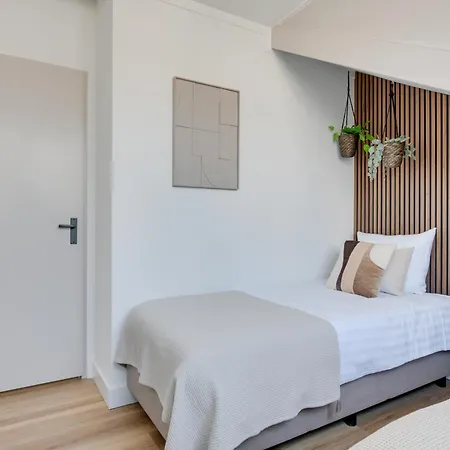 Apartment Meerzicht 61 - Luxury 4 Person