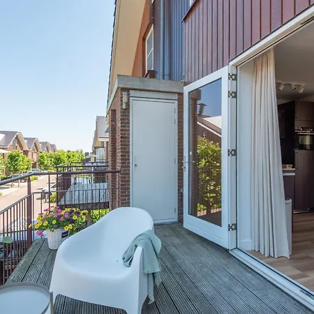 Meerzicht 61 - Luxury 4 Person Apartament *