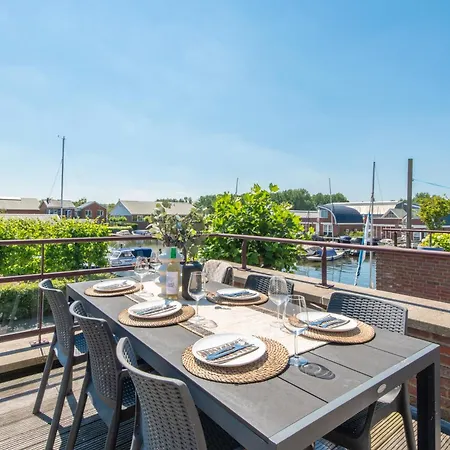 Meerzicht 61 - Luxury 4 Person