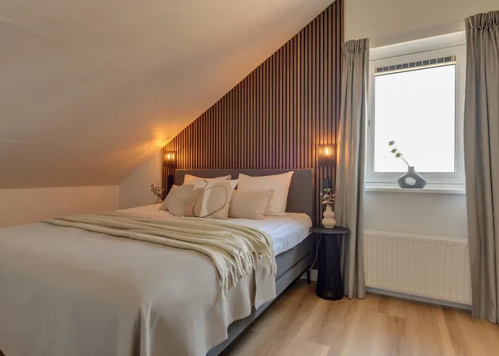 Meerzicht 61 - Luxury 4 Person