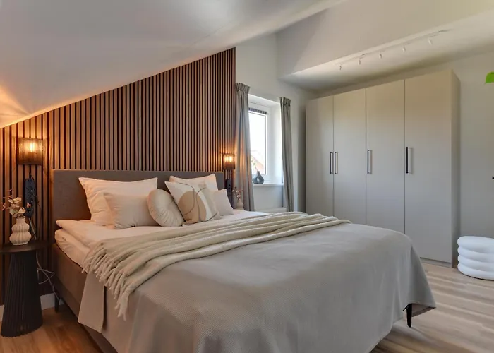 Meerzicht 61 - Luxury 4 Person Appartamento