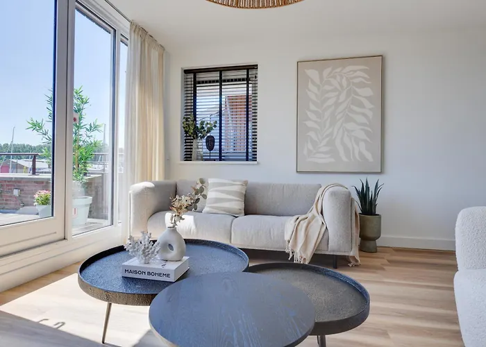 Meerzicht 61 - Luxury 4 Person *